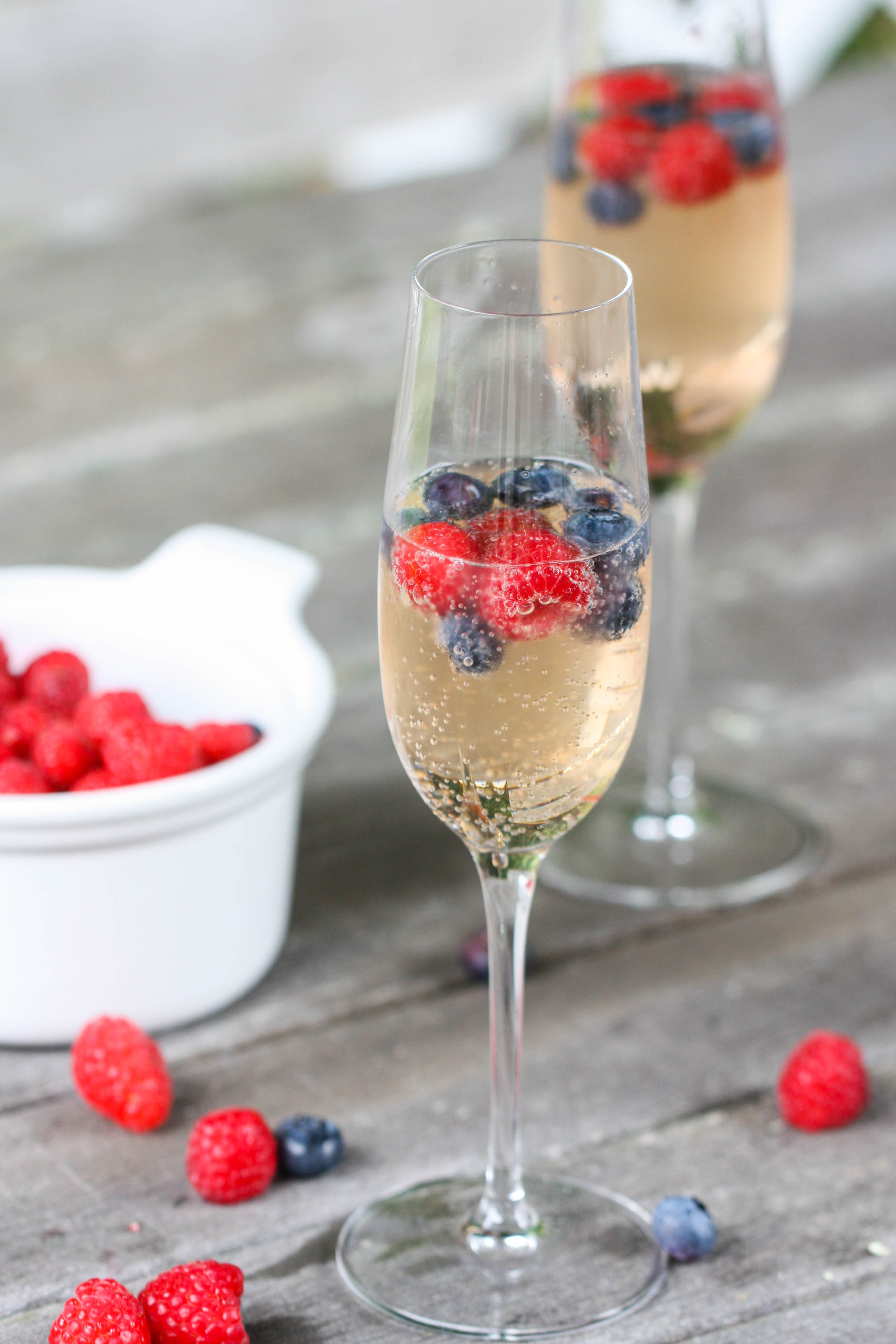 Red, White and Blue Champagne Cocktails – Eat, Live, Run